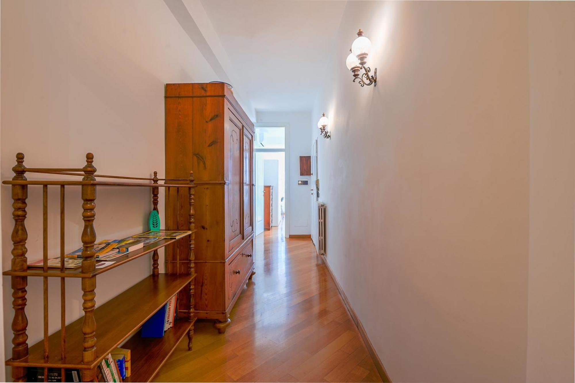 Irina House * Florence